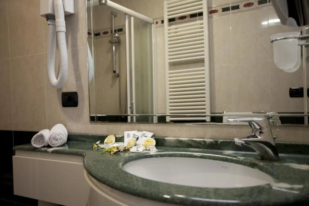 Hotel Palm Beach B&B Sea View Rimini