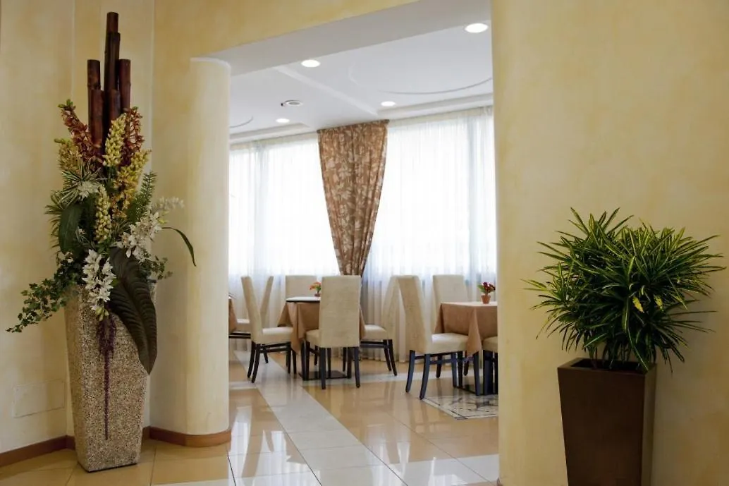 Hotel Palm Beach B&B Sea View Rimini