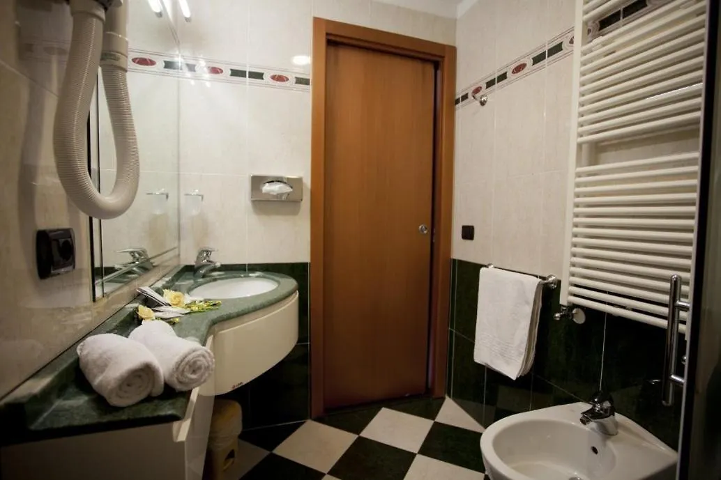 Hotel Palm Beach B&B Sea View Rimini