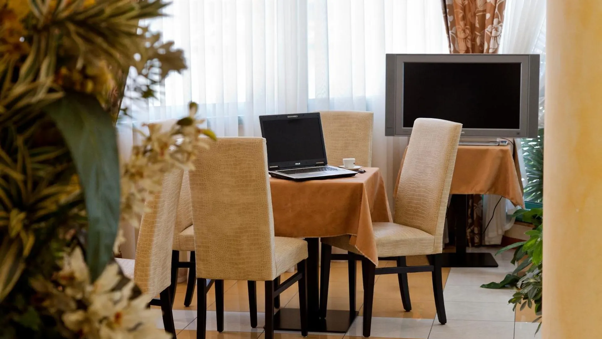 Hotel Palm Beach B&B Sea View Rimini